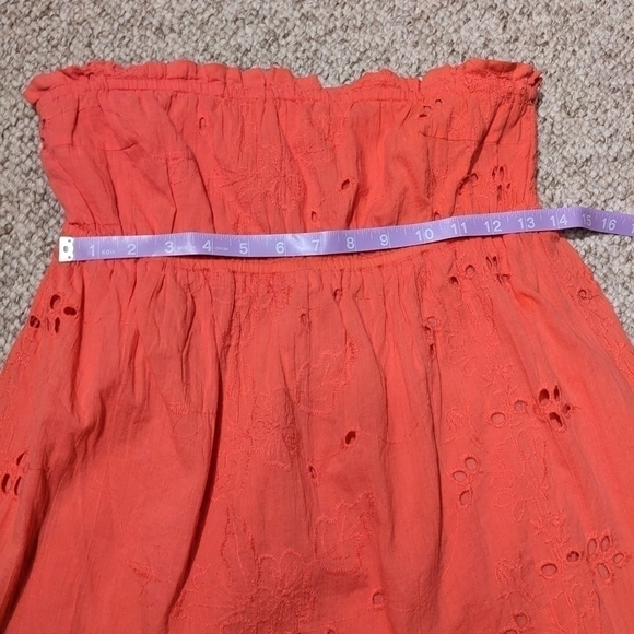 XAI strapless eyelet dress size Large - Picture 4 of 8